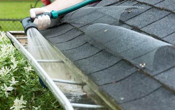 Machen gutter cleaning costs